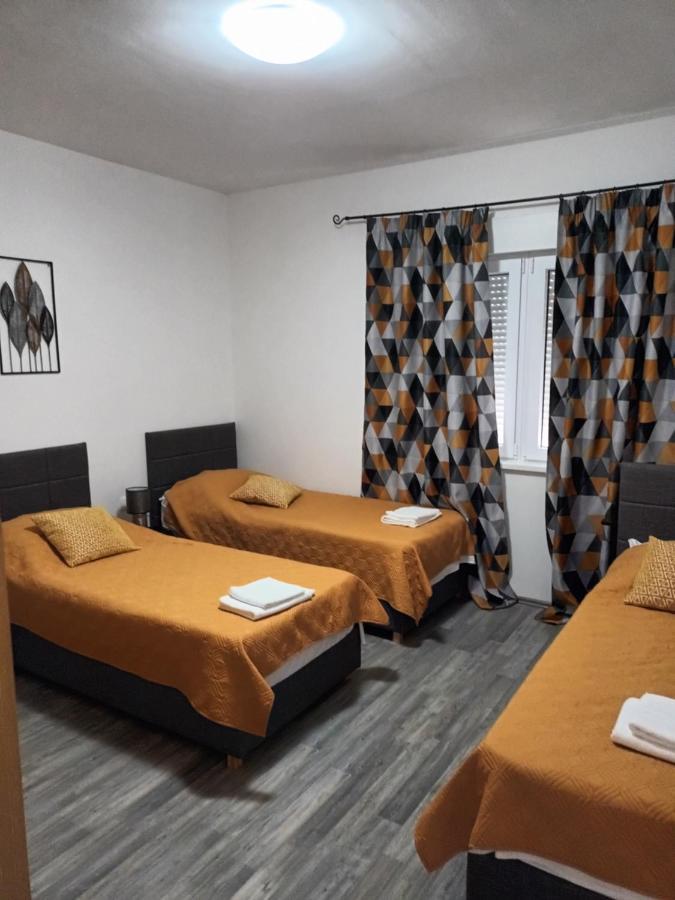 House - Apartman Sarah Kastela Luaran gambar
