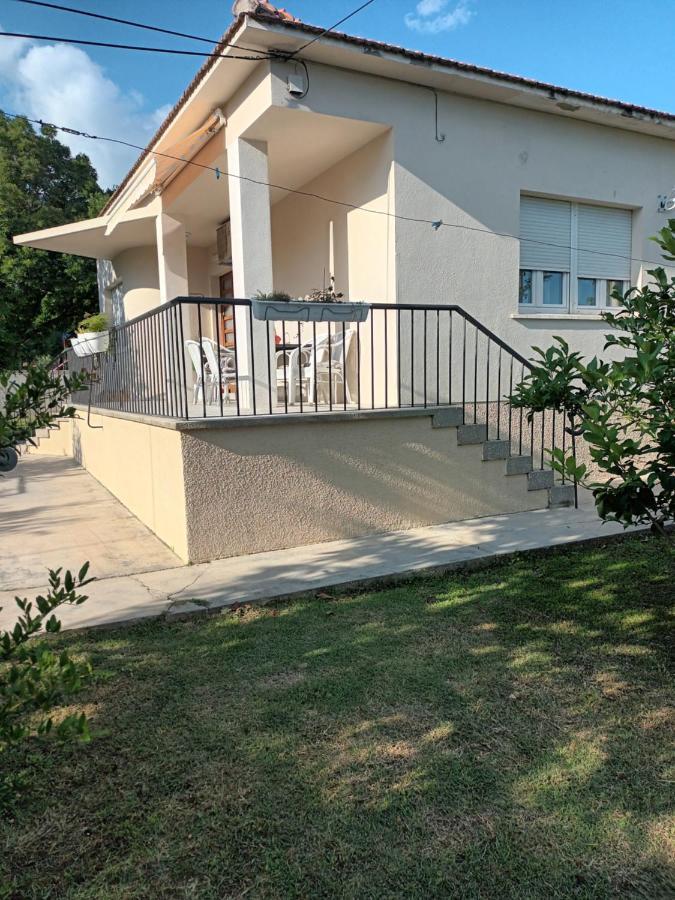 House - Apartman Sarah Kastela Luaran gambar